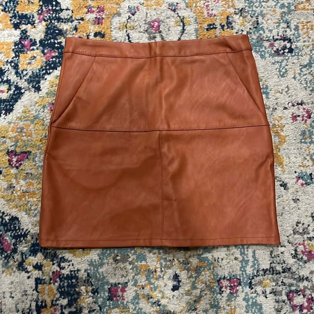 Leather skirt